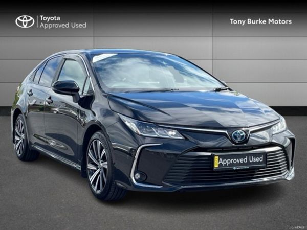 Toyota Corolla Saloon, Petrol Hybrid, 2022, Black