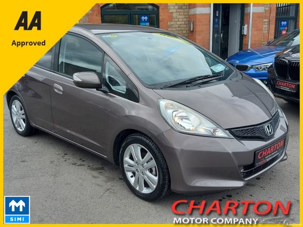 Honda Jazz Hatchback, Petrol, 2015, Beige