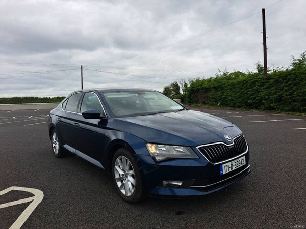 Skoda Superb Hatchback, Diesel, 2017, Blue