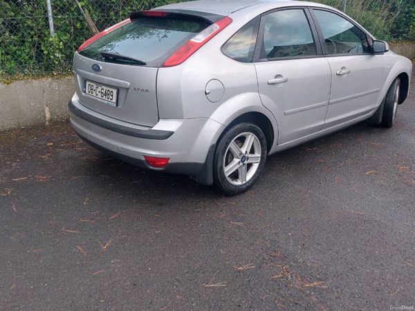 Ford Focus Hatchback, Petrol, 2008, Silver