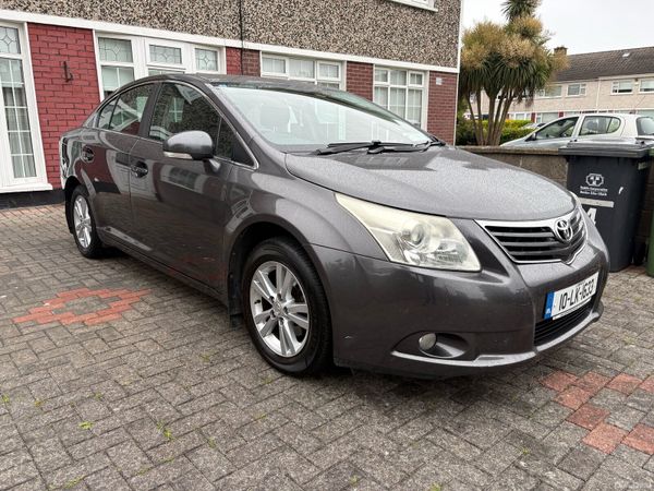 Toyota Avensis Saloon, Petrol, 2010, Grey