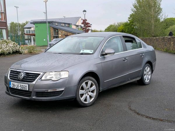 Volkswagen Passat Saloon, Diesel, 2008, Grey