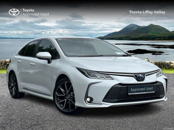 Toyota Corolla Saloon, Petrol Hybrid, 2023, White