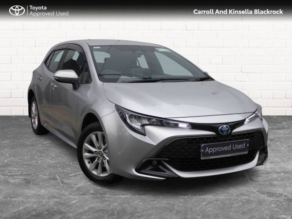 Toyota Corolla Hatchback, Petrol Hybrid, 2024, Silver