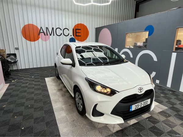 Toyota Yaris Hatchback, Petrol, 2020, White