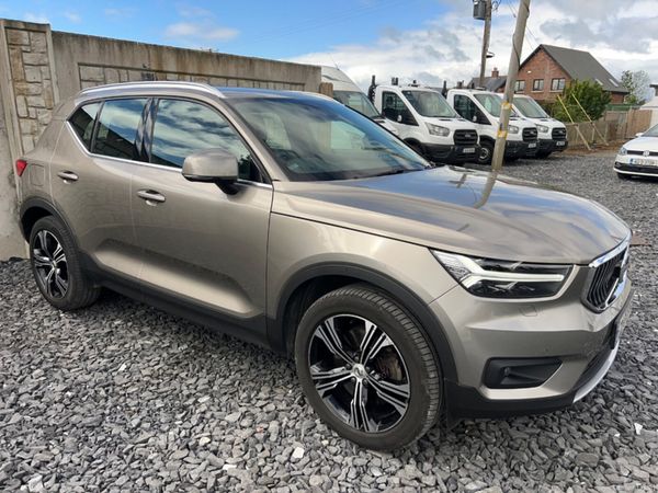 Volvo XC40 Estate, Petrol Plug-in Hybrid, 2022, Grey