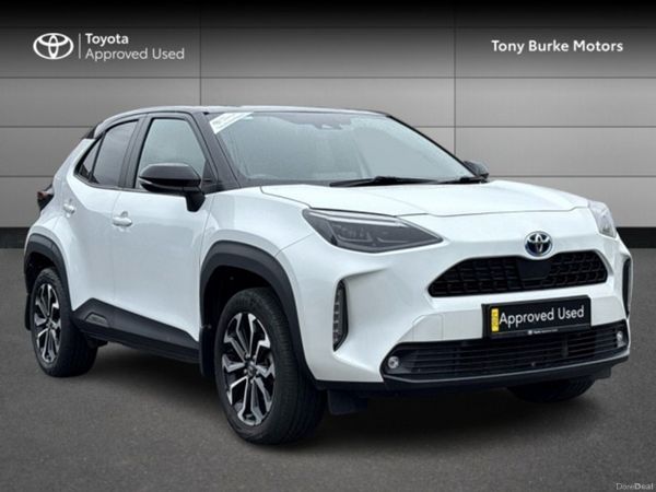 Toyota Yaris Cross SUV, Petrol Hybrid, 2021, White