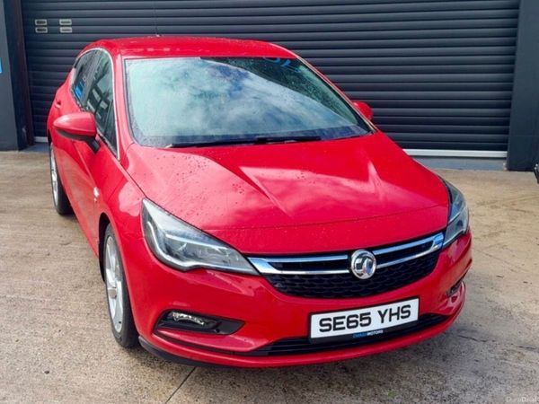 Vauxhall Astra Hatchback, Diesel, 2016, Red