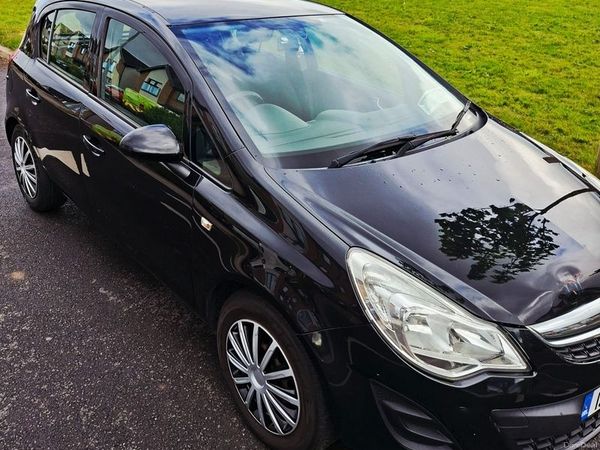Vauxhall Corsa Hatchback, Petrol, 2013, Black