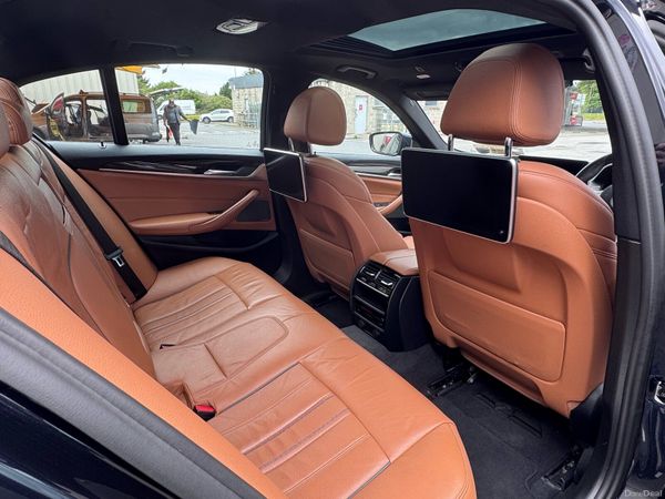 BMW 5-Series Saloon, Petrol Plug-in Hybrid, 2017, Black