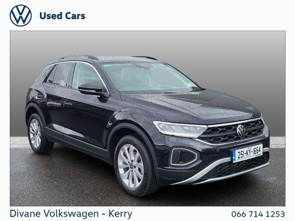 Volkswagen T-Roc SUV, Petrol, 2025, Black