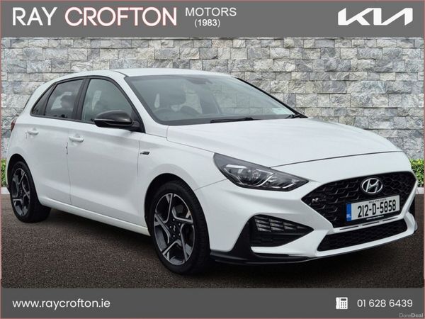 Hyundai i30 Hatchback, Petrol, 2021, White