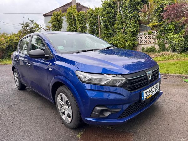 Dacia Sandero Hatchback, Petrol, 2022, Blue