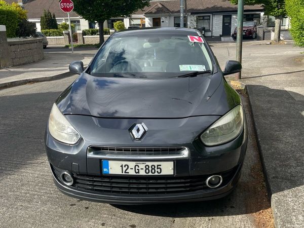 Renault Fluence Saloon, Diesel, 2012, Grey
