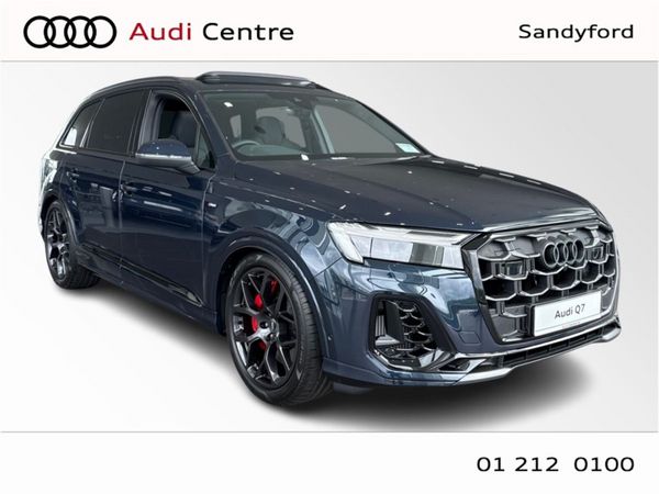 Audi Q7 SUV, Petrol Plug-in Hybrid, 2026, Blue