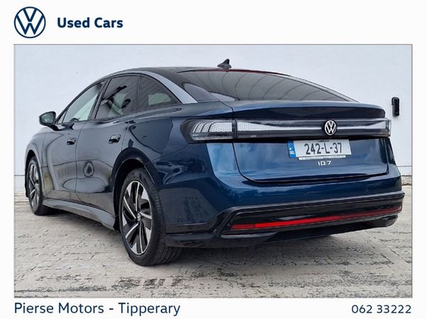 Volkswagen ID.7 Hatchback, Electric, 2024, Blue