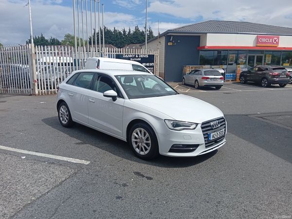 Audi A3 Hatchback, Petrol, 2014, White