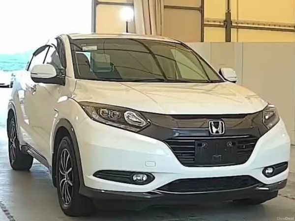 Honda Vezel SUV, Petrol Hybrid, 2014, White
