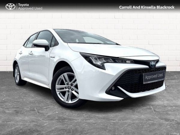 Toyota Corolla Hatchback, Petrol Hybrid, 2020, White