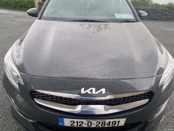 Kia XCeed Hatchback, Petrol, 2021, Grey