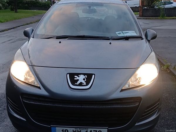 Peugeot 207 Hatchback, Diesel, 2010, Grey