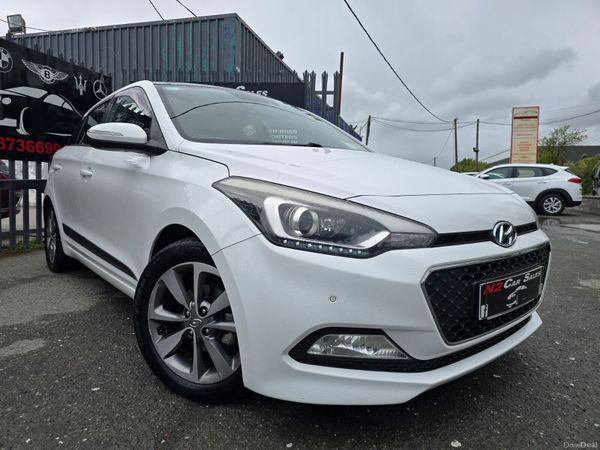 Hyundai i20 Hatchback, Petrol, 2015, White