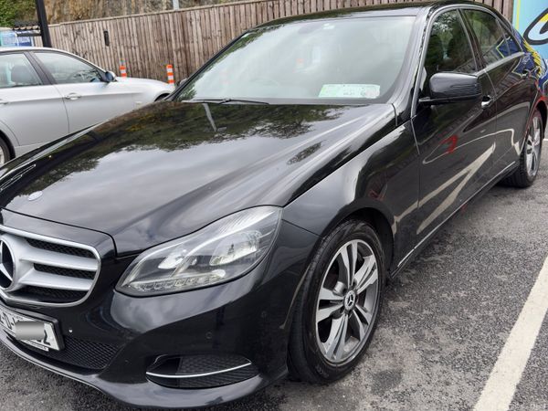Mercedes-Benz E-Class Saloon, Diesel, 2013, Black