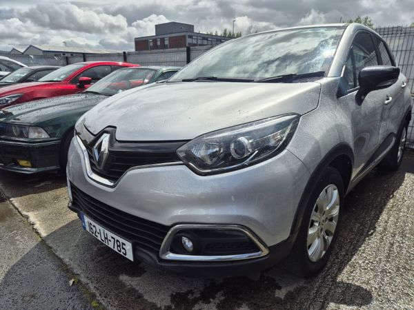 Renault Captur Hatchback, Diesel, 2016, Silver