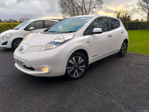 Nissan Leaf Hatchback, Electric, 2016, White