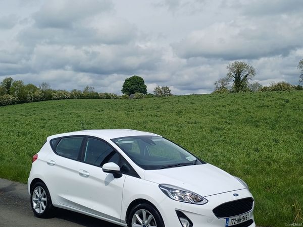Ford Fiesta Hatchback, Petrol, 2017, White