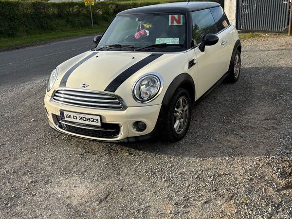 Mini Cooper Hatchback, Diesel, 2013, White