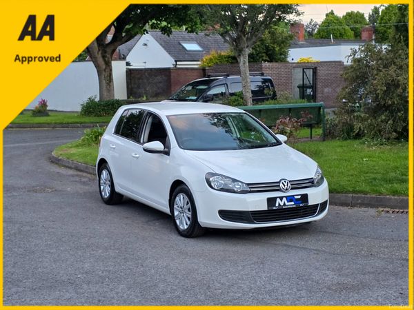 Volkswagen Golf Hatchback, Petrol, 2013, White