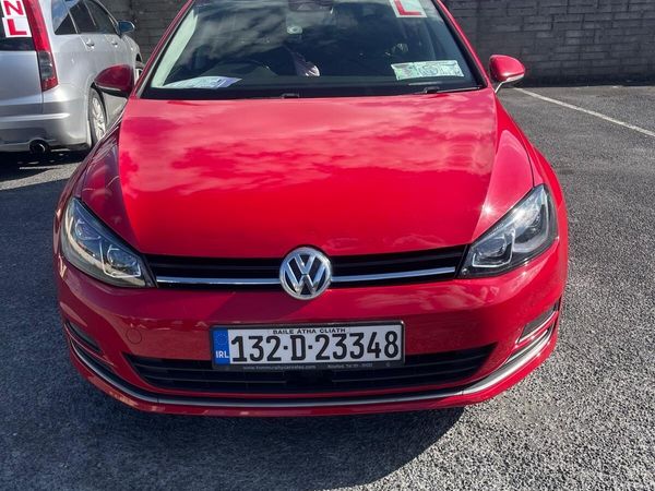 Volkswagen Golf Hatchback, Petrol, 2013, Red