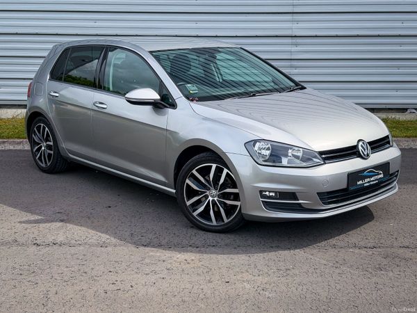 Volkswagen Golf Hatchback, Petrol, 2016, Silver