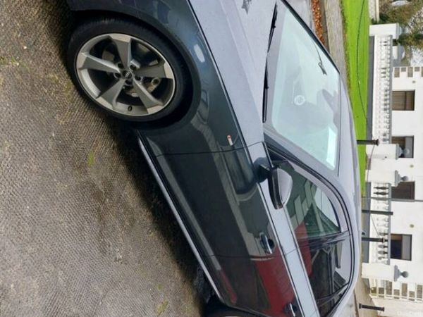 Audi A4 Saloon, Diesel, 2017, Grey