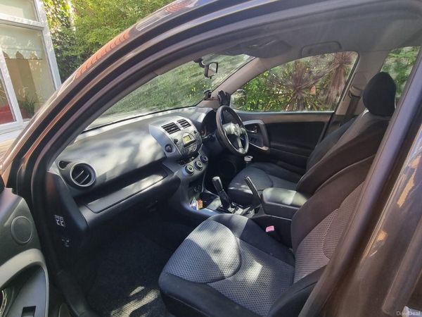 Toyota RAV4 SUV, Petrol, 2007, Grey