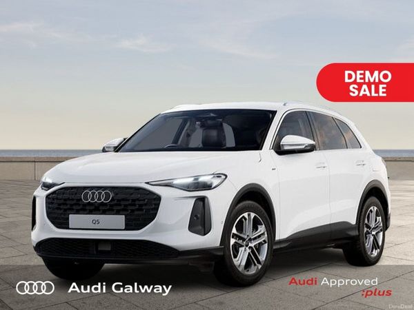 Audi Q5 SUV, Petrol Plug-in Hybrid, 2026, White