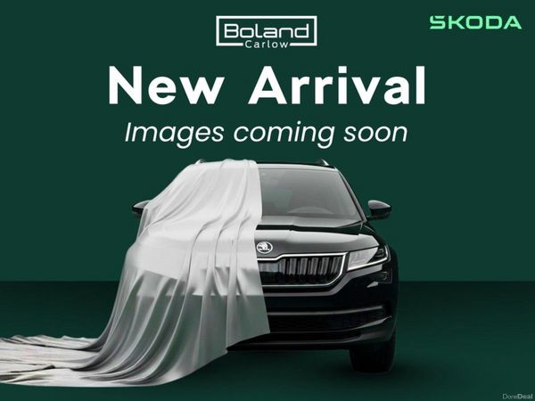 Skoda Octavia Saloon, Diesel, 2023, Black
