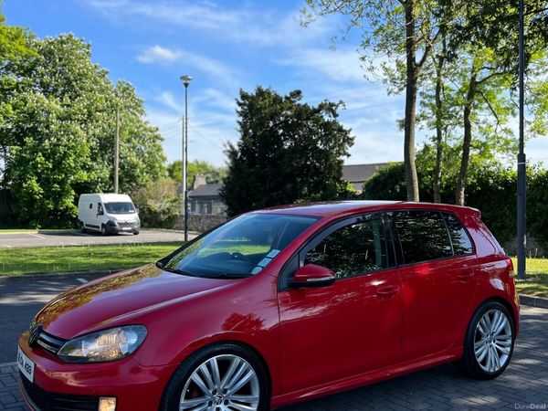 Volkswagen Golf Estate, Diesel, 2012, Red