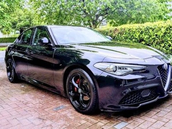 Alfa Romeo Giulia Saloon, Diesel, 2018, Black
