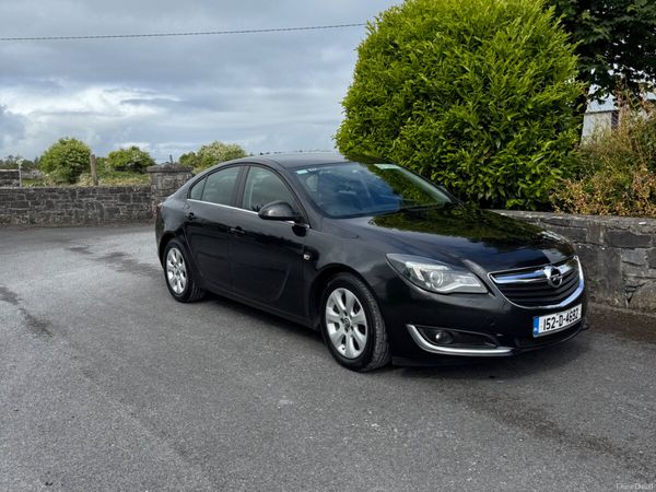 Opel Insignia Hatchback, Diesel, 2015, Black