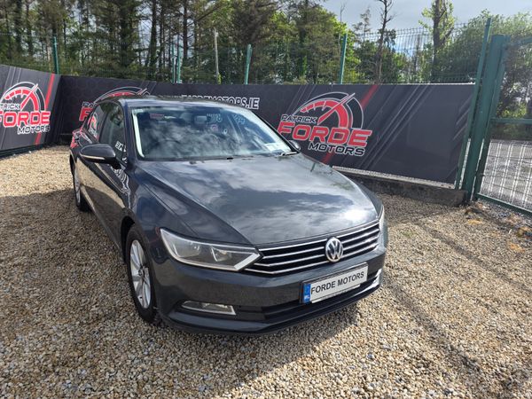 Volkswagen Passat Saloon, Diesel, 2016, Grey