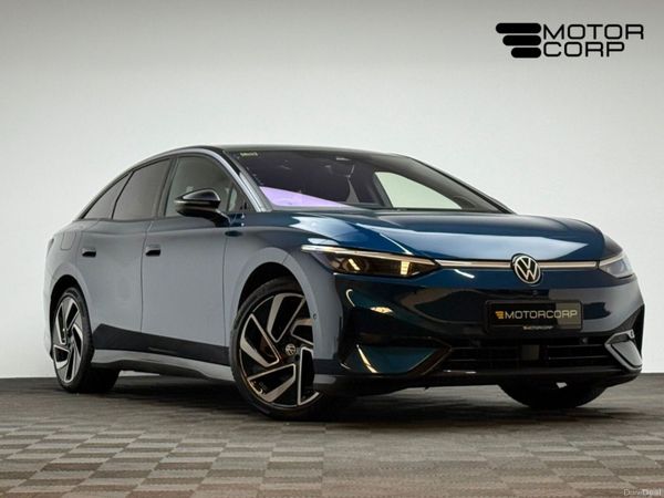 Volkswagen ID.7 Hatchback, Electric, 2024, Blue