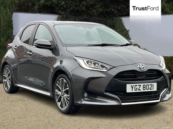 Toyota Yaris Hatchback, Petrol Hybrid, 2023, Grey