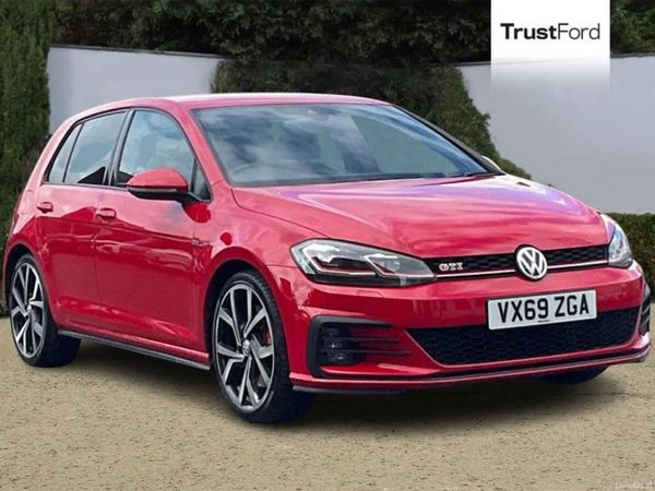 Volkswagen Golf Hatchback, Petrol, 2019, Red