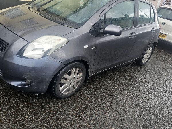 Toyota Yaris Hatchback, Diesel, 2007, Grey