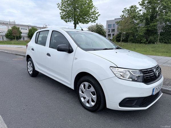 Dacia Sandero Hatchback, Diesel, 2017, White