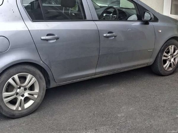 Opel Corsa Hatchback, Petrol, 2008, Silver