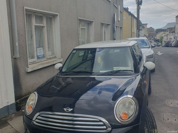 Mini Cooper Hatchback, Diesel, 2009, Black