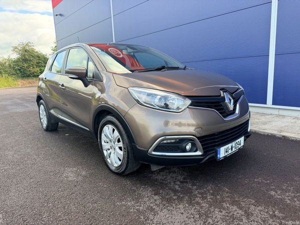 Renault Captur Hatchback, Diesel, 2014, Brown